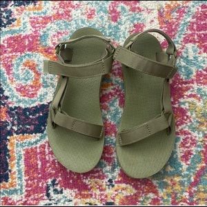 Teva sandals - women size 8 olive green, worn 3x